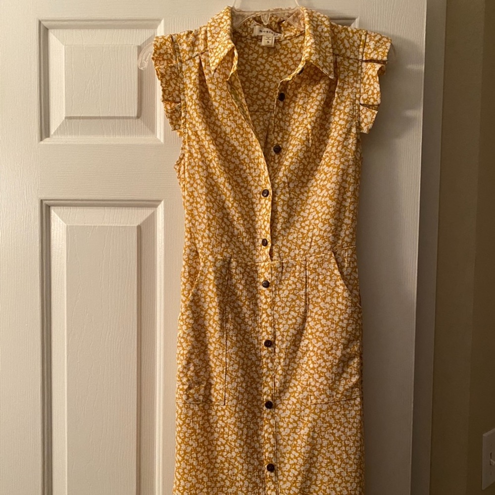Monteau Dress - Size S - Mustard Color - Like New - With Pockets